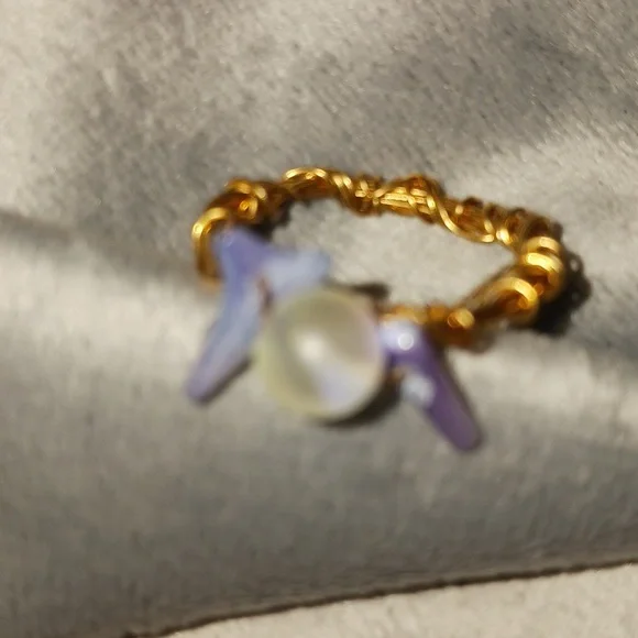 Ring - Picture 6 of 6